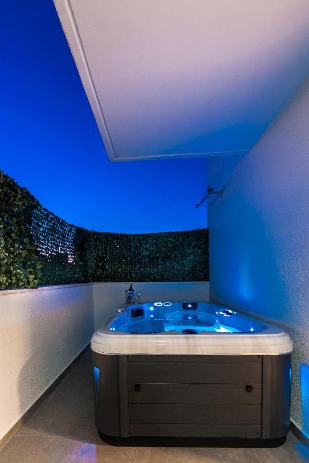 New Deluxe Jacuzzi Apartment Ana Дубровник Екстер'єр фото
