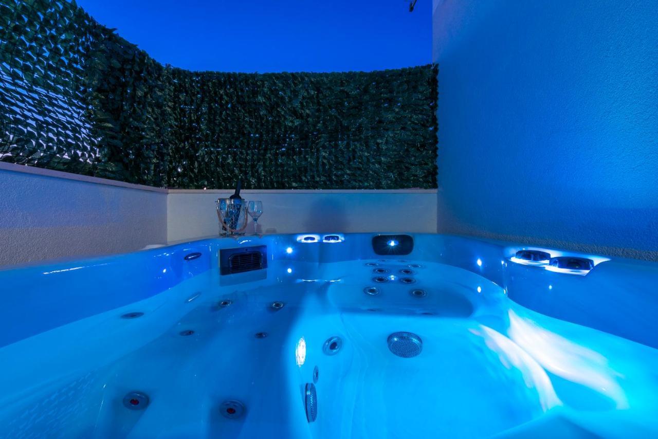 New Deluxe Jacuzzi Apartment Ana Дубровник Екстер'єр фото