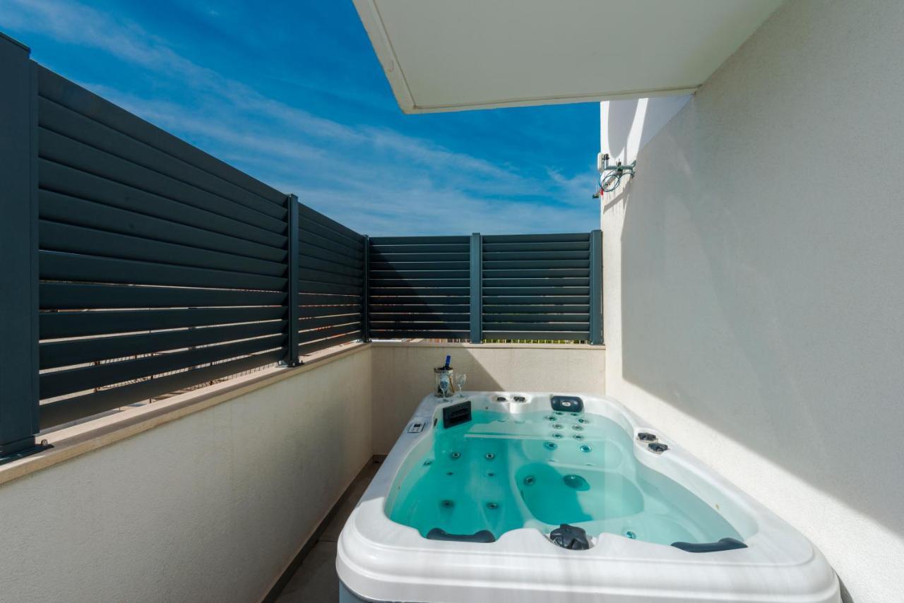 New Deluxe Jacuzzi Apartment Ana Дубровник Екстер'єр фото