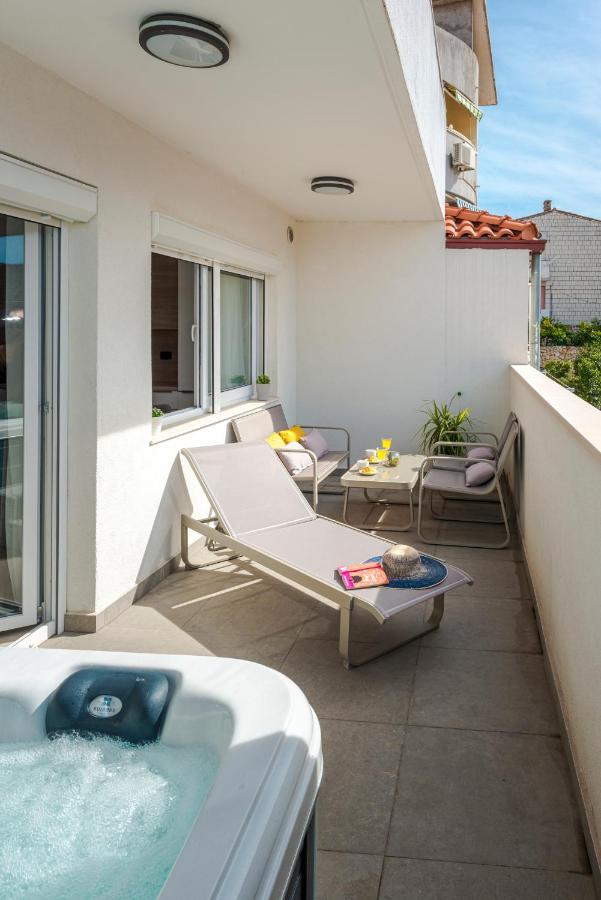 New Deluxe Jacuzzi Apartment Ana Дубровник Екстер'єр фото